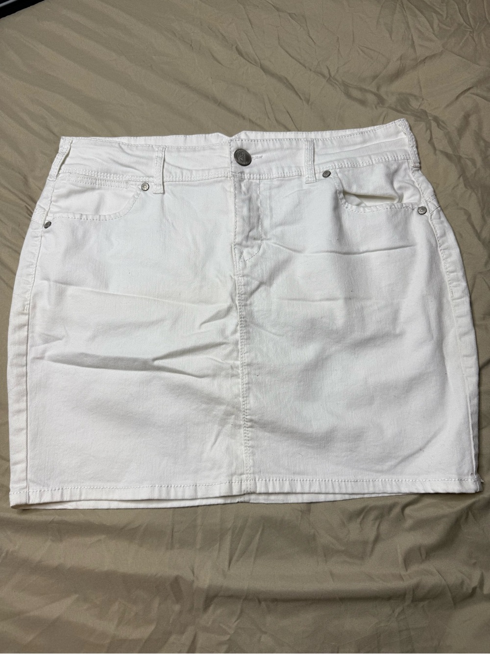 Revolution by Ricki's Classic White Denim Skirt - White Size 32